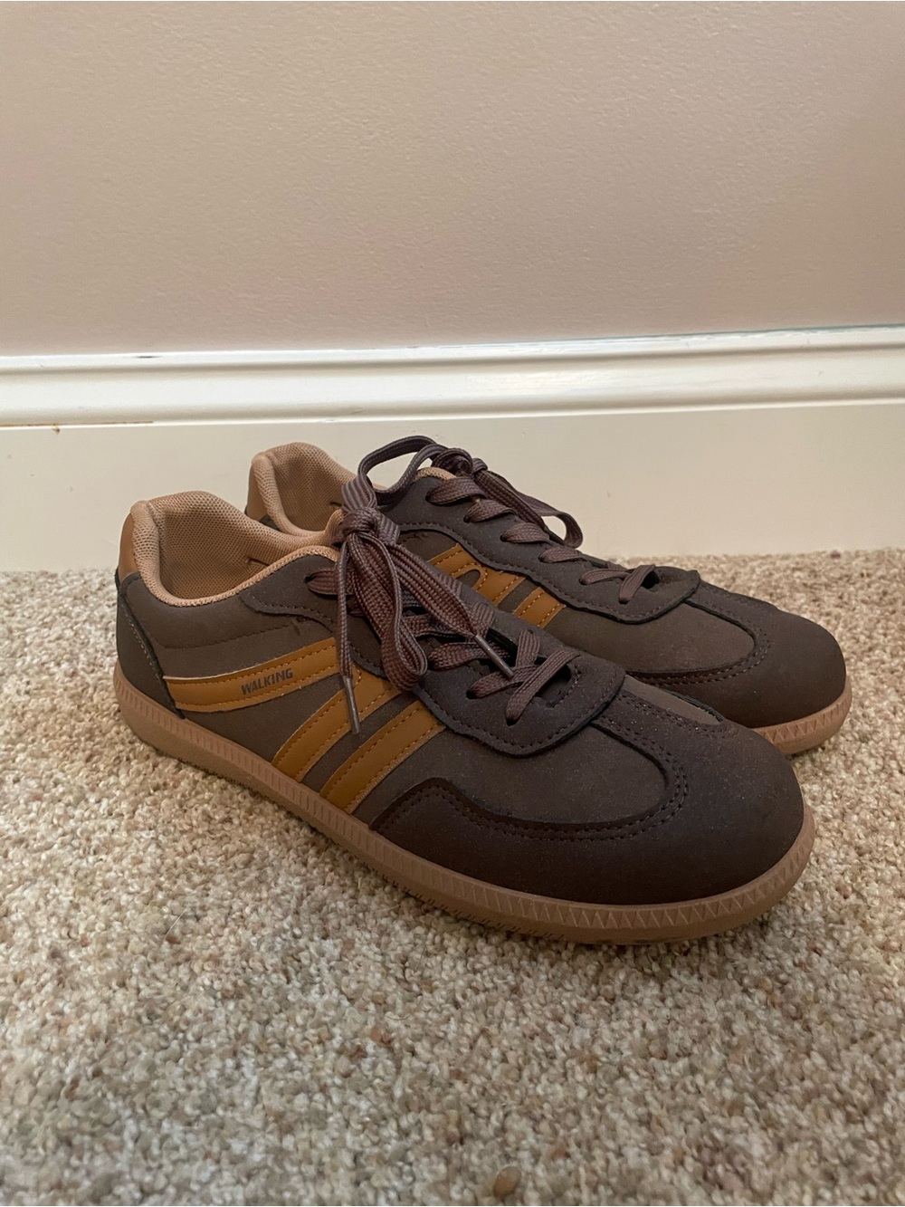Brown Casual Men's Sneakers
